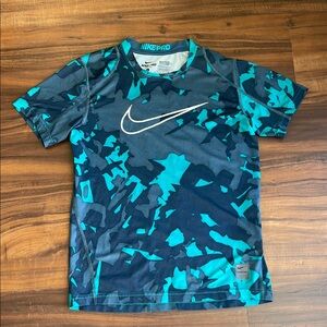 Nike Pro Dri-Fit Fitted T-Shirt